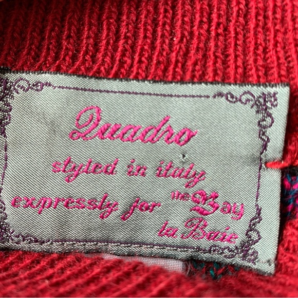 {COLOURFUL VINTAGE SWEATER} brand: The Bay, size: US M-L, colour: multicolour - Picture 2 of 5